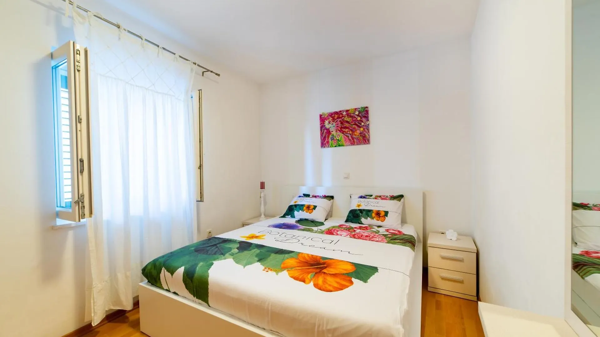 Apartment Happy In Split Center 10 Min Walk From Bacvice Beach 0*,
