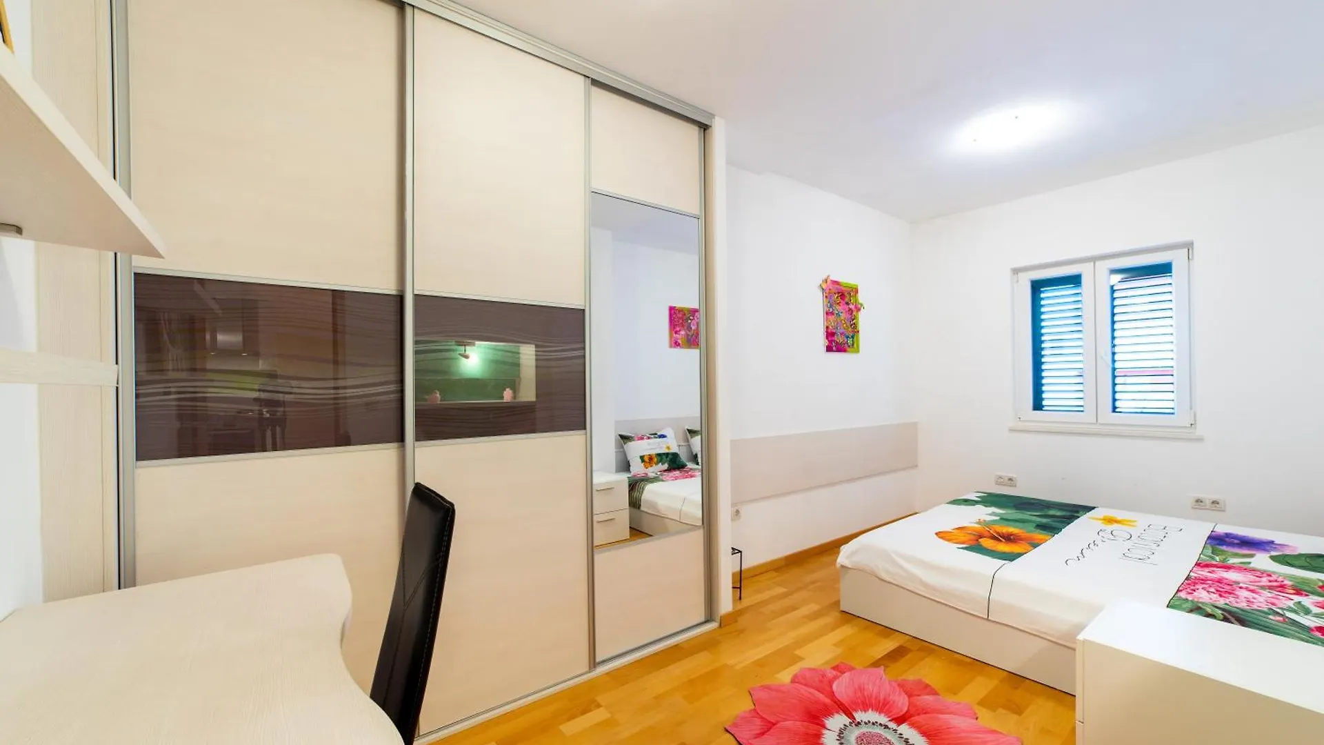 Apartment Happy In Split Center 10 Min Walk From Bacvice Beach